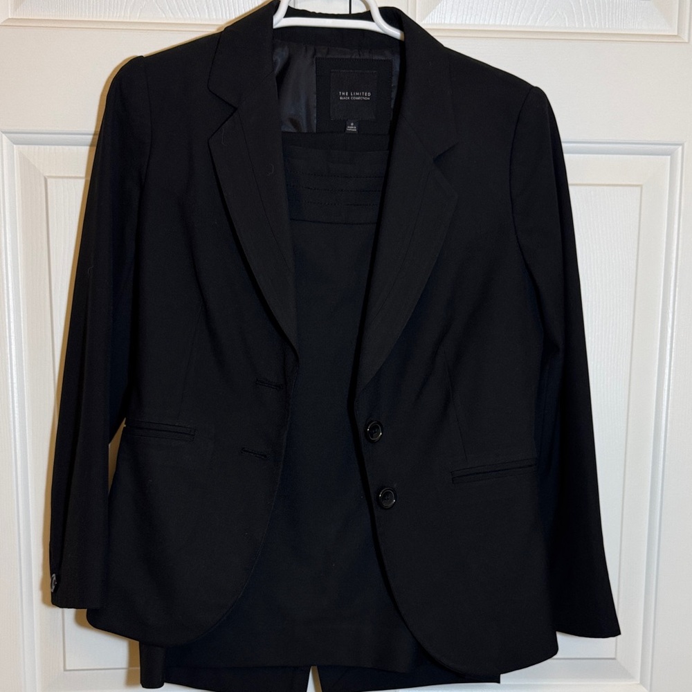 Women's 3 piece suit from the Limited